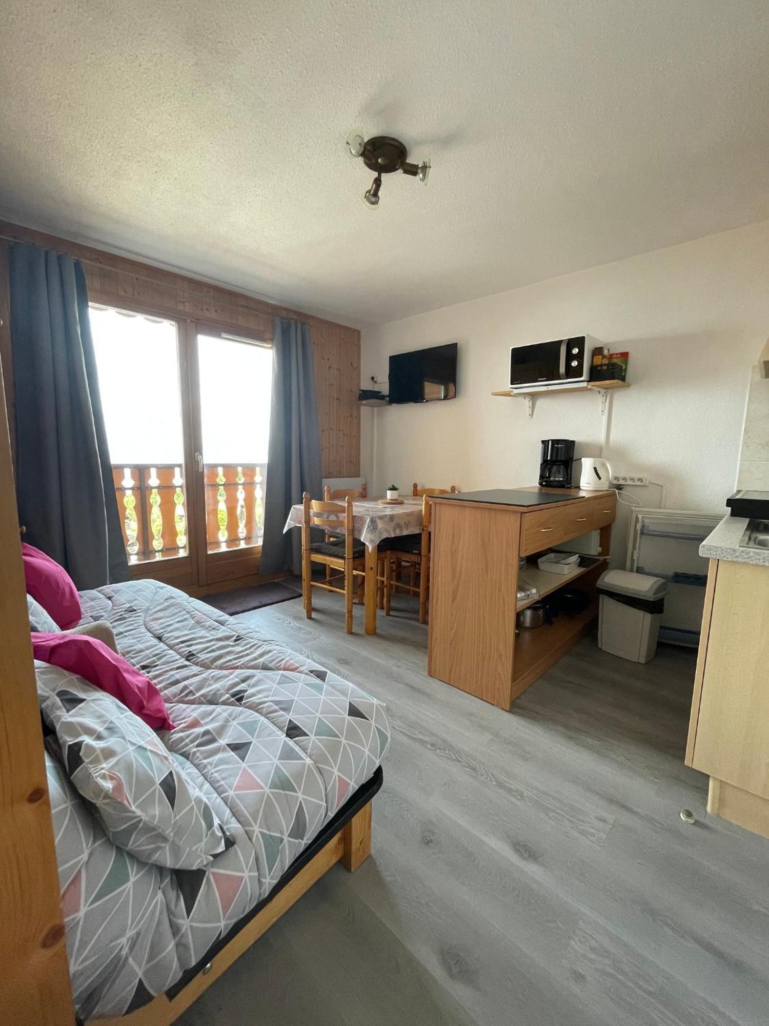 Appartement Cosy Avec Vue Sur Le Lac A Thollon Les Memises 35M² Buitenkant foto